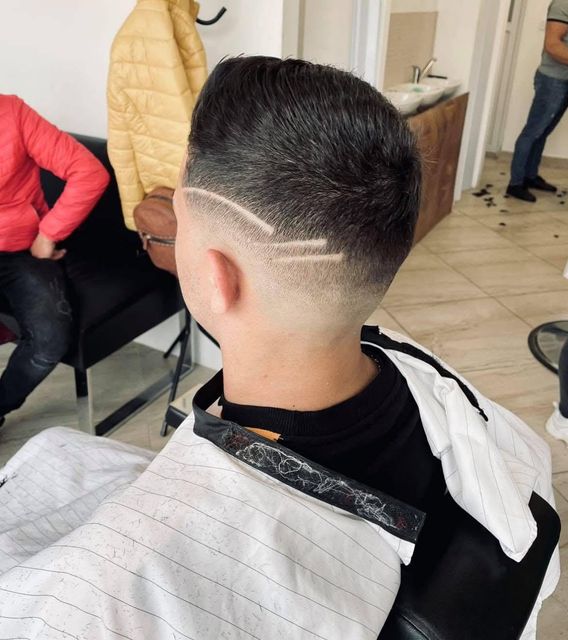 imagine galerie  THE BARBER HOUSE 1