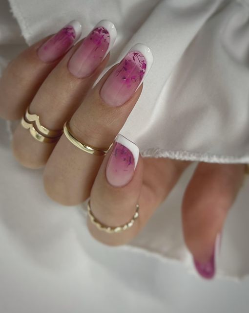responsive image 142