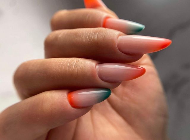 imagine galerie Brizo Beauty Studio 3