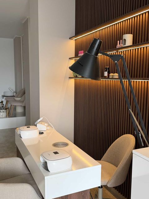 responsive image 34