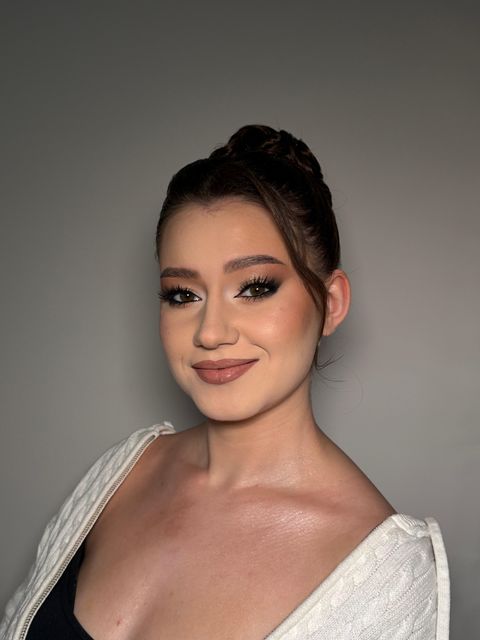 imagine galerie Make-up by Roxi Opritoiu 4
