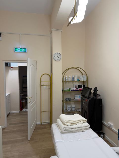 responsive image 16