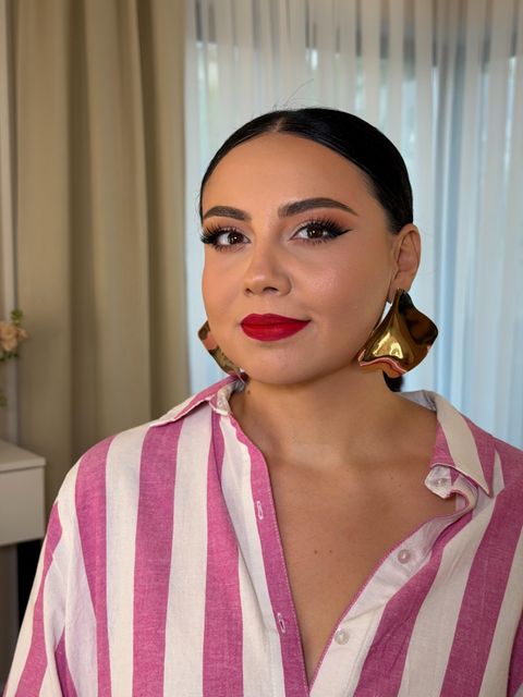 imagine galerie Ella Papa Makeup & Brow Artist | Trainer 6