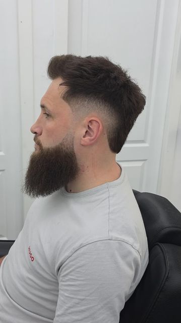 imagine galerie L’ARROGANTE STUDIO BARBER &MORE 1