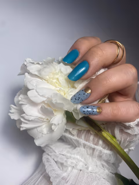 responsive image 107