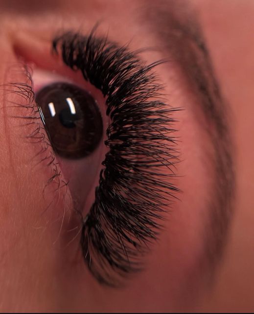 imagine galerie Aida extensii gene 2