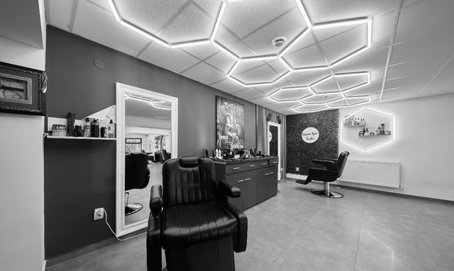 imagine galerie Cristian Ghirau 4