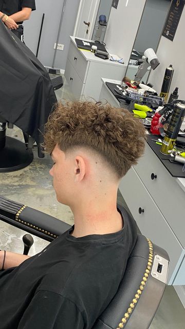imagine galerie L’ARROGANTE STUDIO BARBER &MORE 2