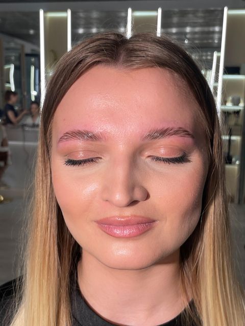 imagine galerie AMV MAKEUP STUDIO 6