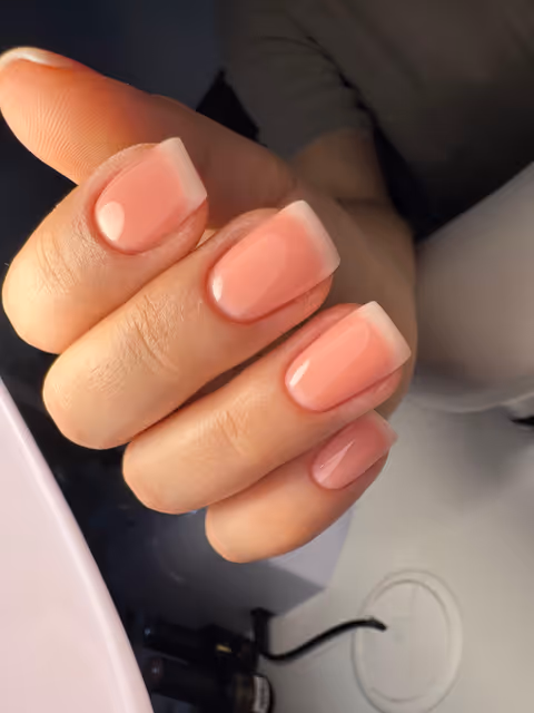 imagine galerie LASH & NAILS by LILYSHOR 3