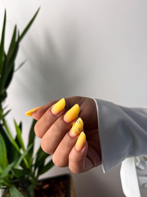 imagine galerie Denisa Nails Studio 1