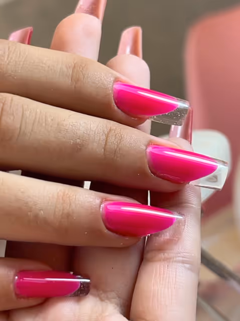 imagine galerie ML Nails & NLK Barber Room 3