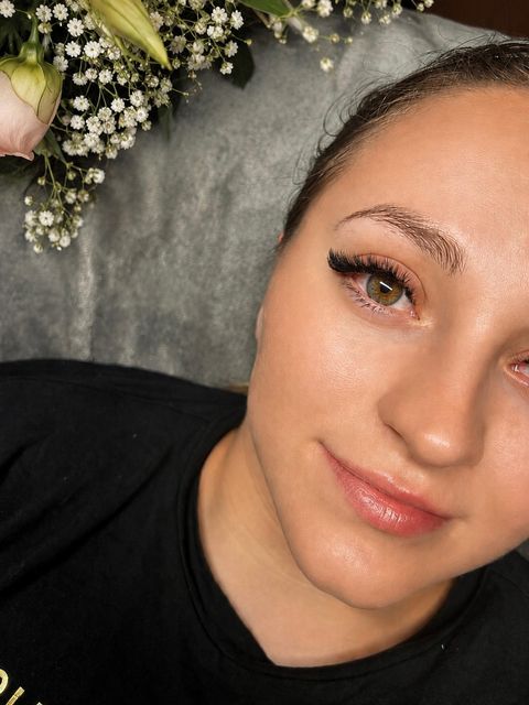 imagine galerie Bianca Hăbuc | Lashes 3