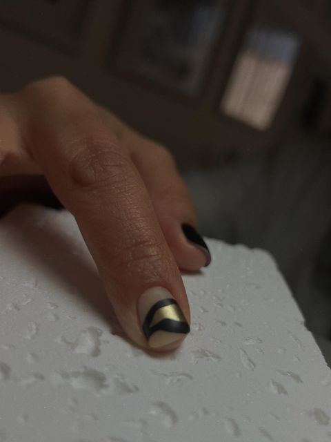 imagine galerie Iulia Oică| NAIL Artist 1