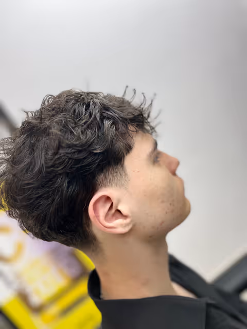 imagine galerie Marius the barber 6