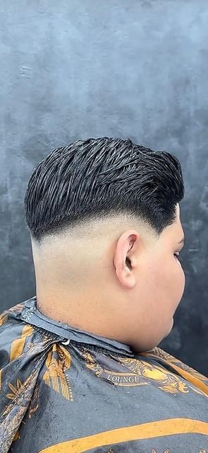 imagine galerie ML Nails & NLK Barber Room 1