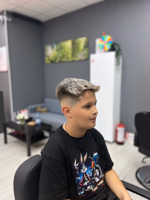 imagine galerie Busu The Barber 2 1