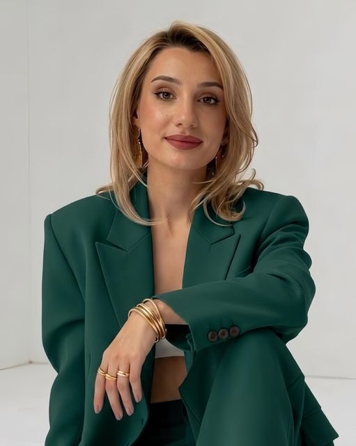 imagine galerie Sprâncene & Gene | Ruxanda Plămădeală 1