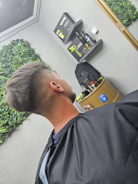 imagine galerie Glam Studio| Barber&Beauty 4