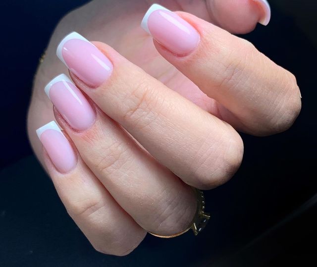 imagine galerie Madalina Dobre Nails Tehnician 5
