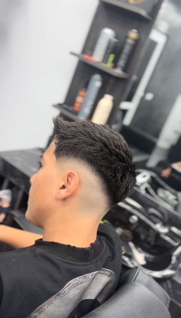 imagine galerie Chinezu The Barber 3