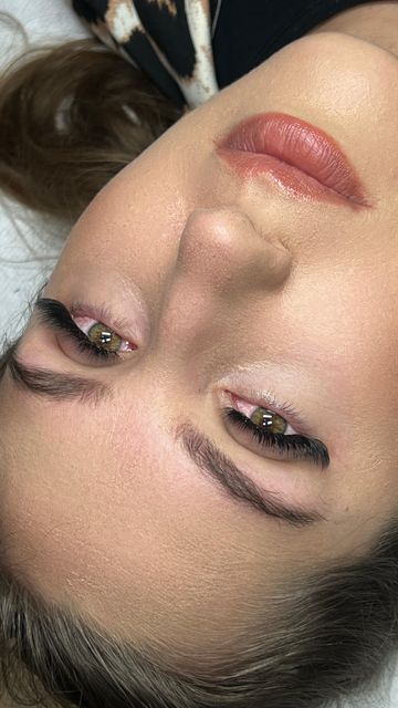 imagine galerie Andra Frincu make-up & beauty 4