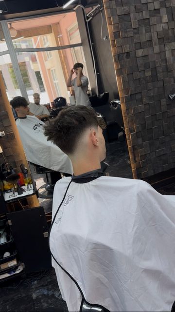 imagine galerie barber_Moldoveanul x Men’s Cave 4