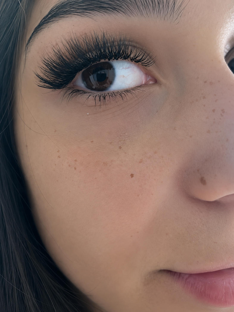 imagine galerie Deby Lashes 4