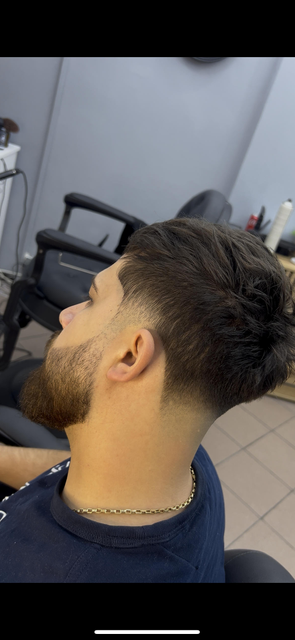 imagine galerie Barbershop by Catalin 6