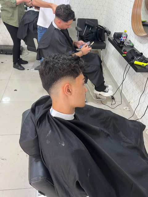 imagine galerie Laurentio The Barber 5