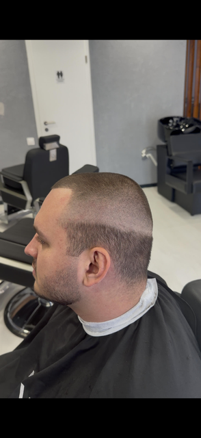 imagine galerie Barbershop by RIVAL 3