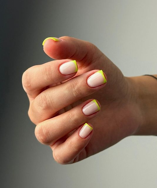 imagine galerie  Claudia Dumbar •Beauty Salon•Academy• 6