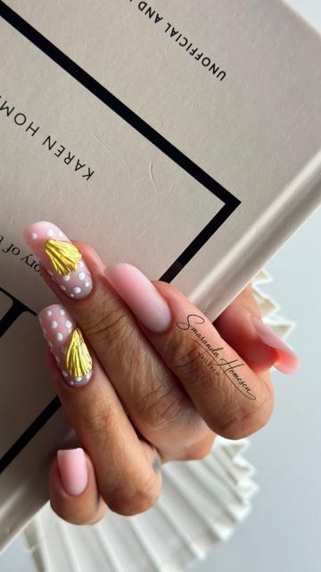 imagine galerie Smaranda Homescu NailTech 4
