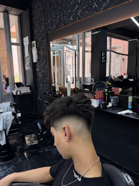 imagine galerie Schipor Mihai Barber_X_Men’s Cave 4