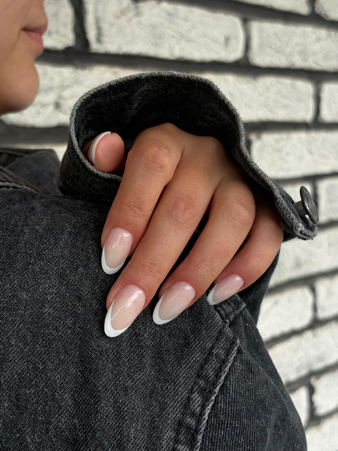 imagine galerie Ana Maria Bradescu Nailtech 4