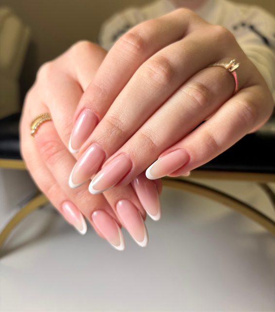 imagine galerie Ana Maria Bradescu Nailtech 1