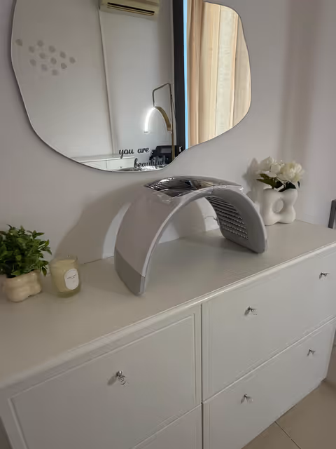imagine galerie Glowy Skin Studio 4