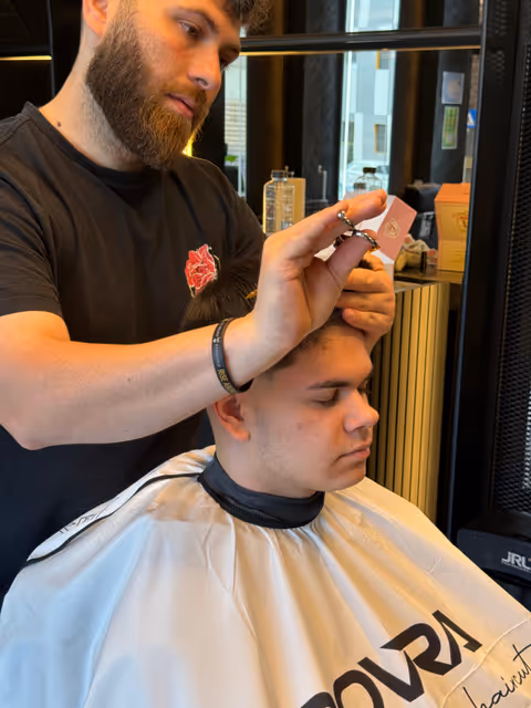 imagine galerie Evo Barbershop 5