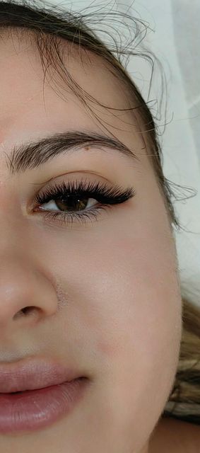 imagine galerie Lashes by Lorena Anti 1