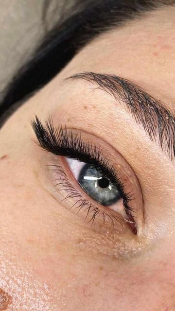 imagine galerie Lashes by Lorena Anti 3