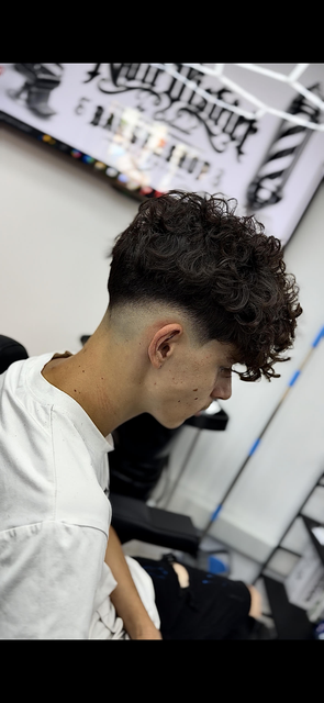 imagine galerie NoirDistrict Barbershop 1