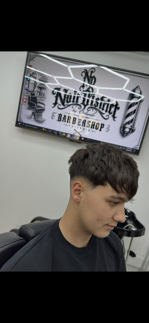 imagine galerie NoirDistrict Barbershop 2