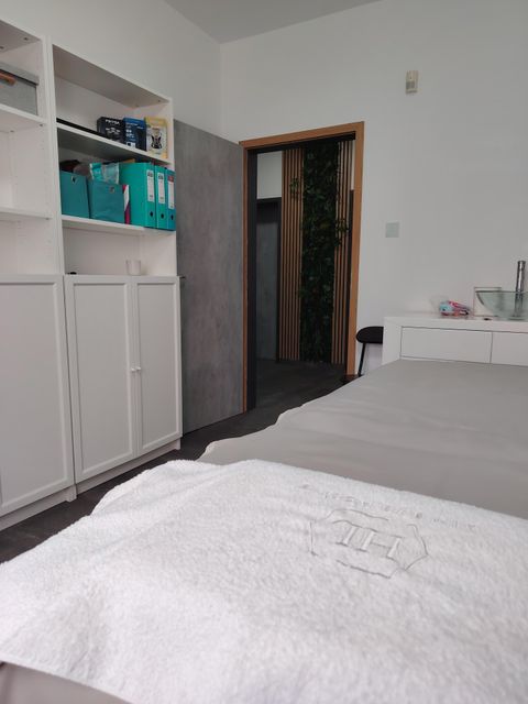 imagine galerie The Lady's Beauty Studio 1