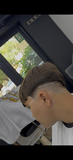 imagine galerie Elite Men BarberShop 2