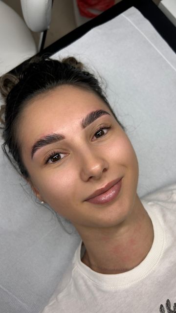 imagine galerie Andreea Pascu Makeup 5