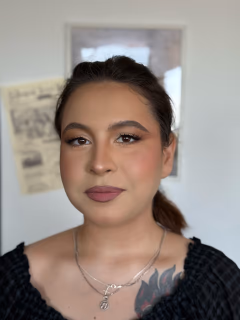 imagine galerie Daria Căpățînă Make Up Artist 4
