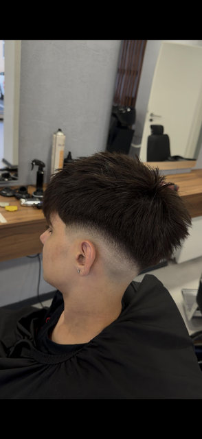 imagine galerie Barbershop by RIVAL 1