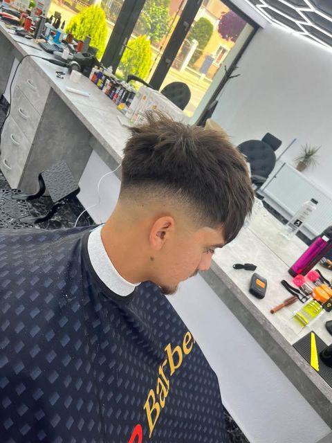 imagine galerie WOW BARBERSHOP LUDUȘ ✅ 5