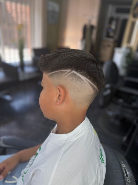 imagine galerie Alex The Barber Concept 1