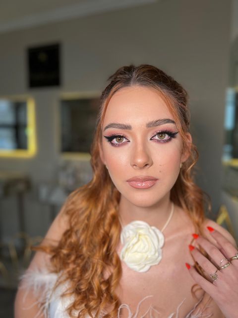 imagine galerie Radoi Ana Beauty Expert 5